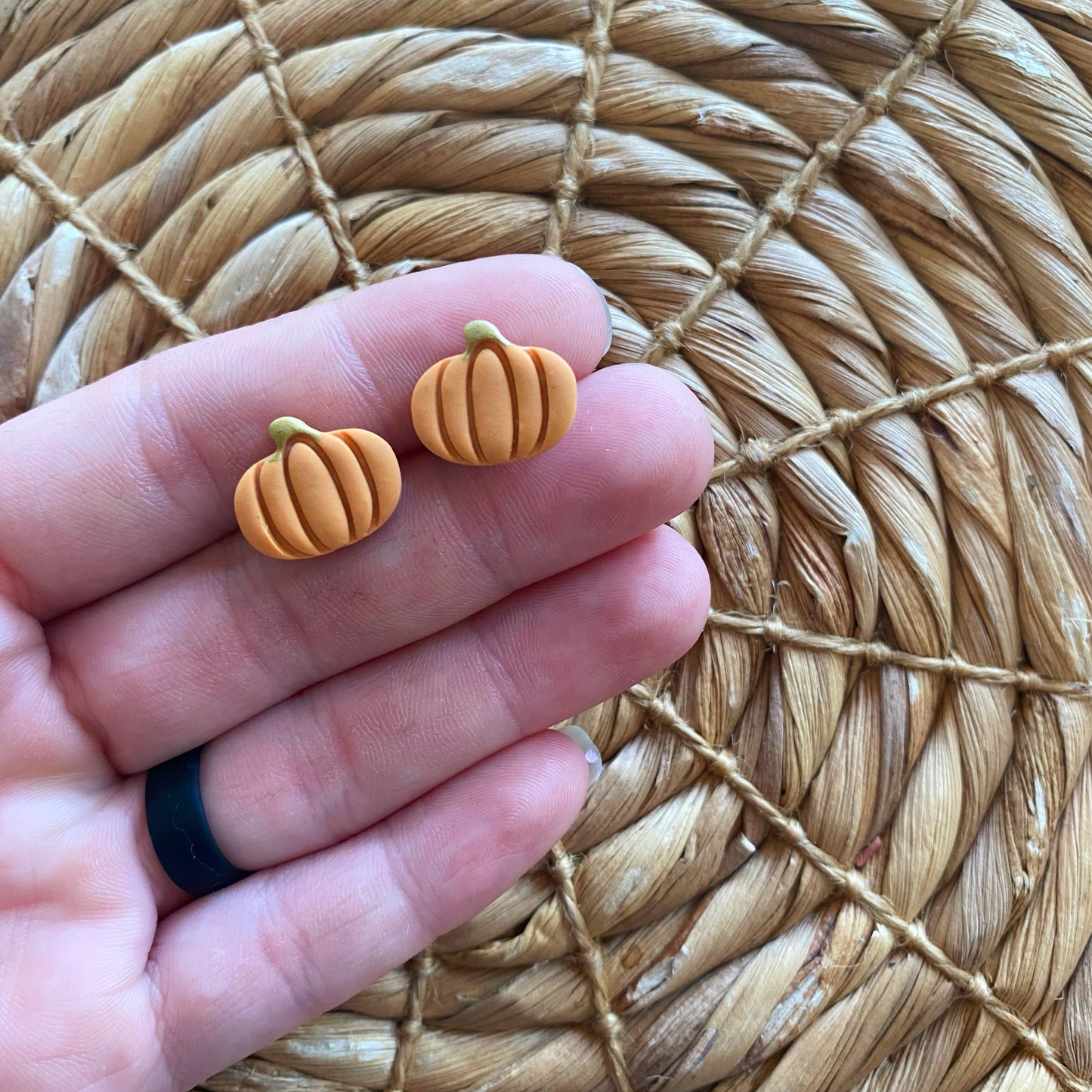 Pumpkin Studs