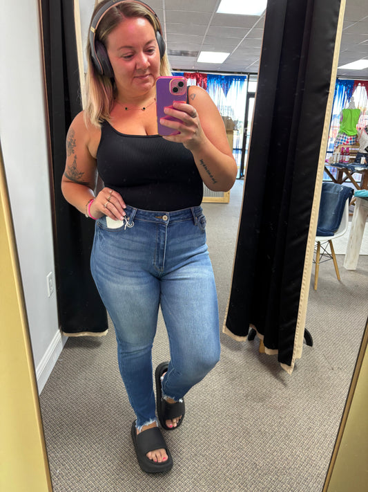 HIGH RISE FARY HEM ANKLE SKINNY
