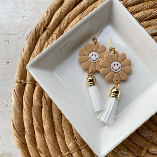 Smiley Daisies